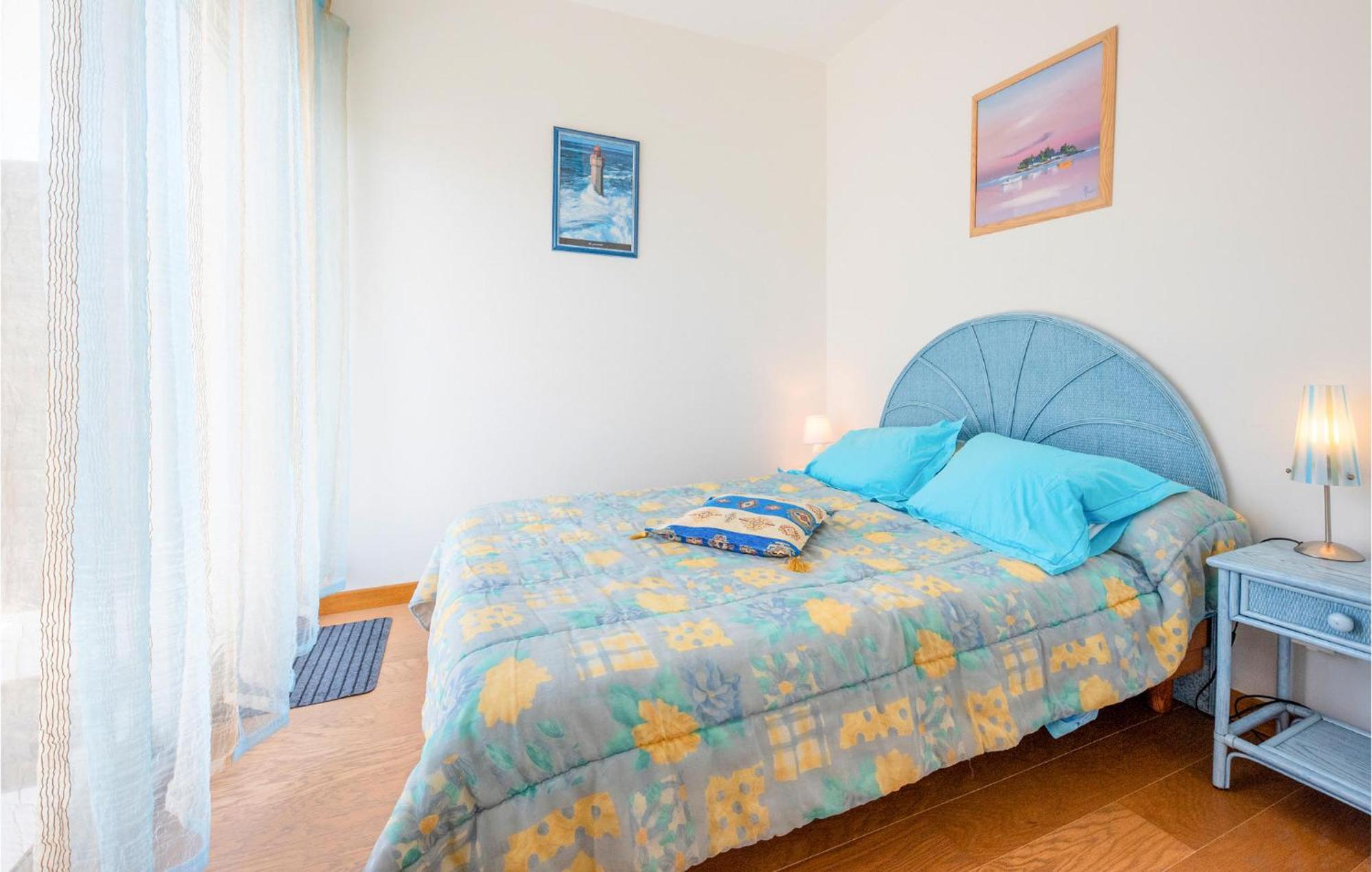 Gorgeous Apartment In Royan With Kitchen المظهر الخارجي الصورة