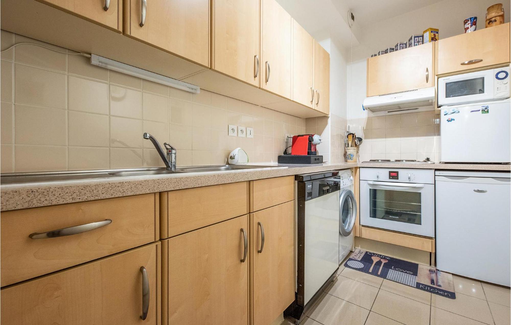 Gorgeous Apartment In Royan With Kitchen المظهر الخارجي الصورة